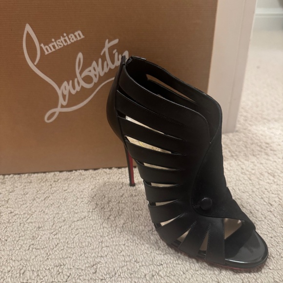 Christian Louboutin Shoes - Christian Louboutin Black Heels